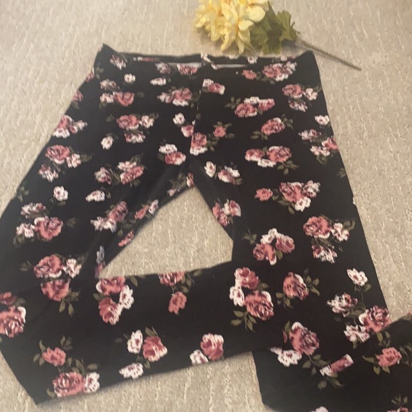 Black floral leggings soft - Picture 2 of 6